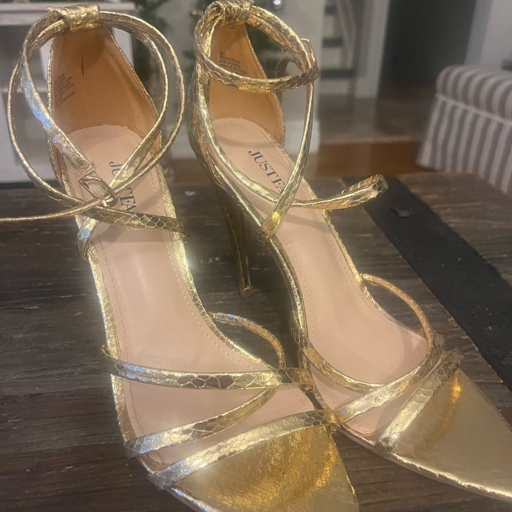 JustFab Shimmering Gold Heels | Formal Footwear | Size 9